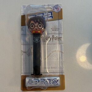 Harry Potter PEZ Dispenser. New in package. 2015.